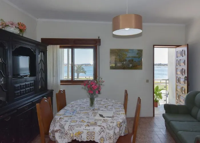 L'alcibiades - * Costa Nova